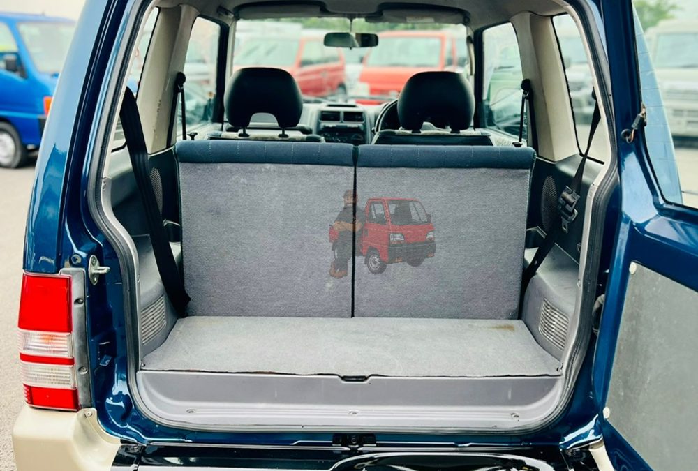 1998 Mitsubishi Pajero Mini photo 6