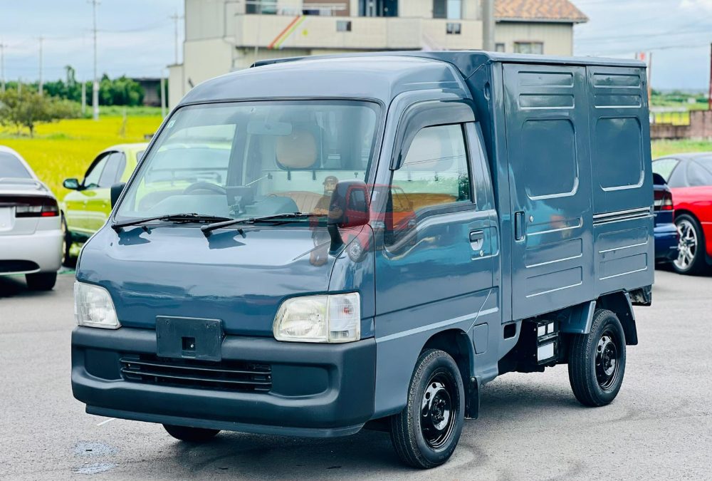 2000 Subaru Sambar Box Truck 4WD photo 4