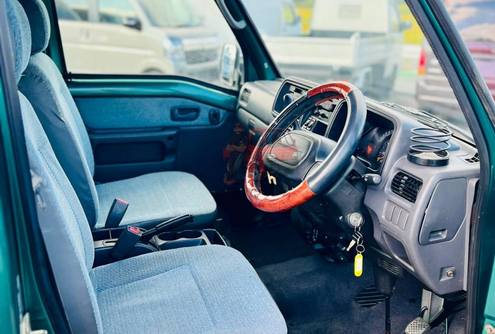 1999 Subaru Sambar Van 4WD photo 11