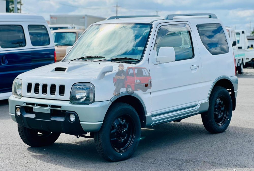 2000 Suzuki Jimny 4WD photo 3