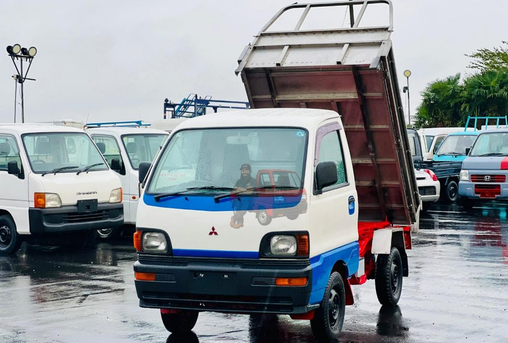 1997 Mitsubishi Minicab Dump Truck 4WD photo 12