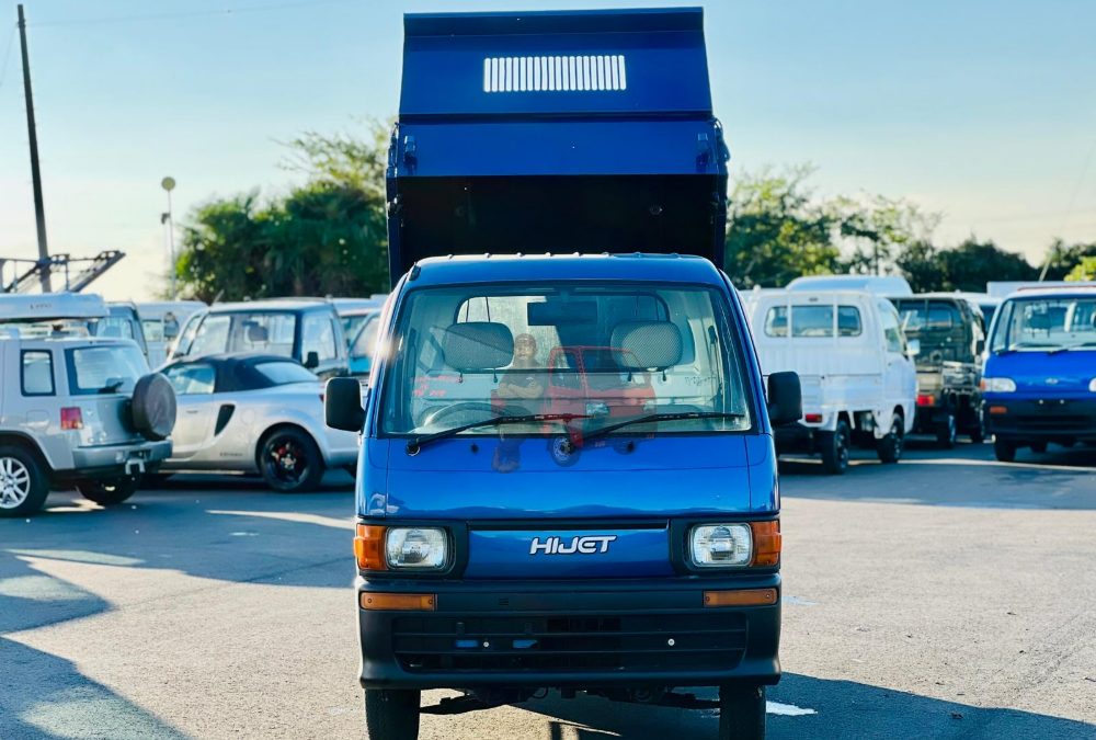 1996 Daihatsu Hijet Dump Truck 4WD photo 4