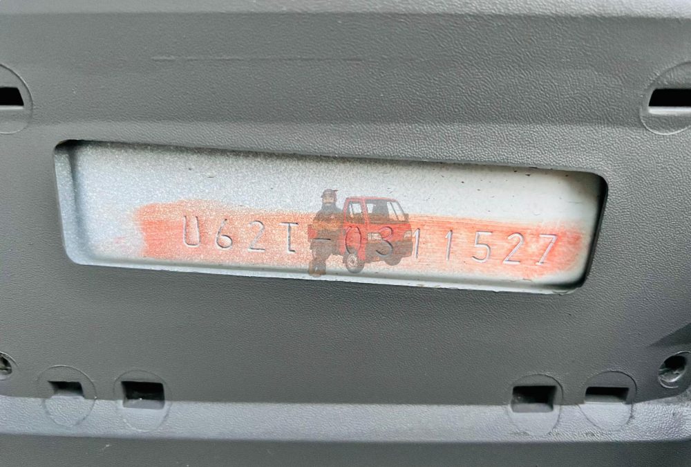 2001 Mitsubishi Minicab Truck 4WD photo 6