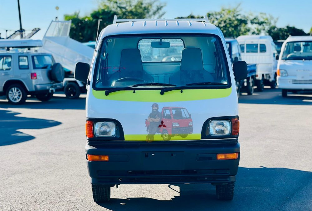 1996 Mitsubishi Minicab Dump Truck 4WD photo 4