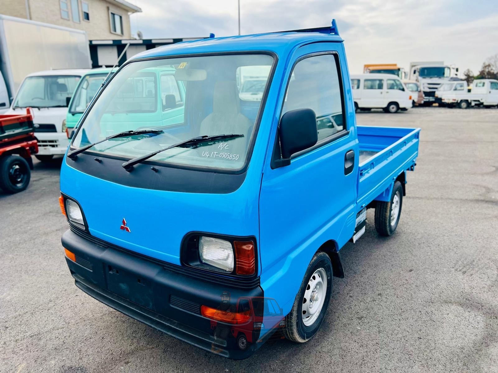 1998 Mitsubishi Minicab